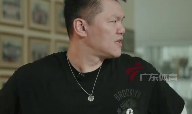 乐鱼体育官网-朱芳雨谈崔永熙焦泊乔转会：多队参与球员交换，谈判过程变数频生