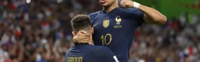 乐鱼体育官方-法国总统金口命中波胆！纪录夜高卢老将中坚齐闪耀